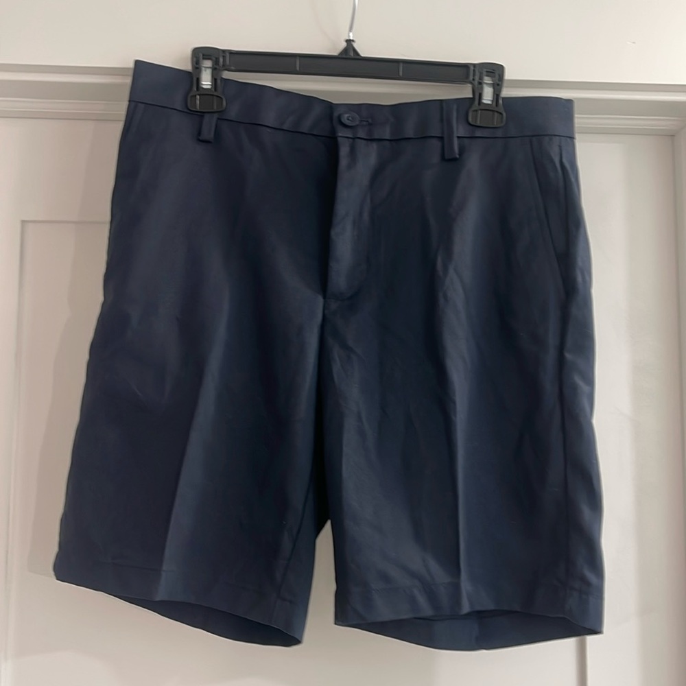 EUC Men’s Dress Shorts